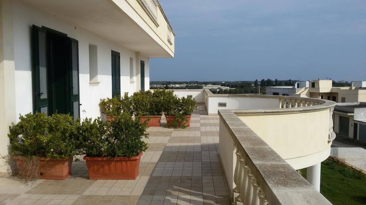 B&B Hotel Helios Uggiano La Chiesa Bagian luar foto